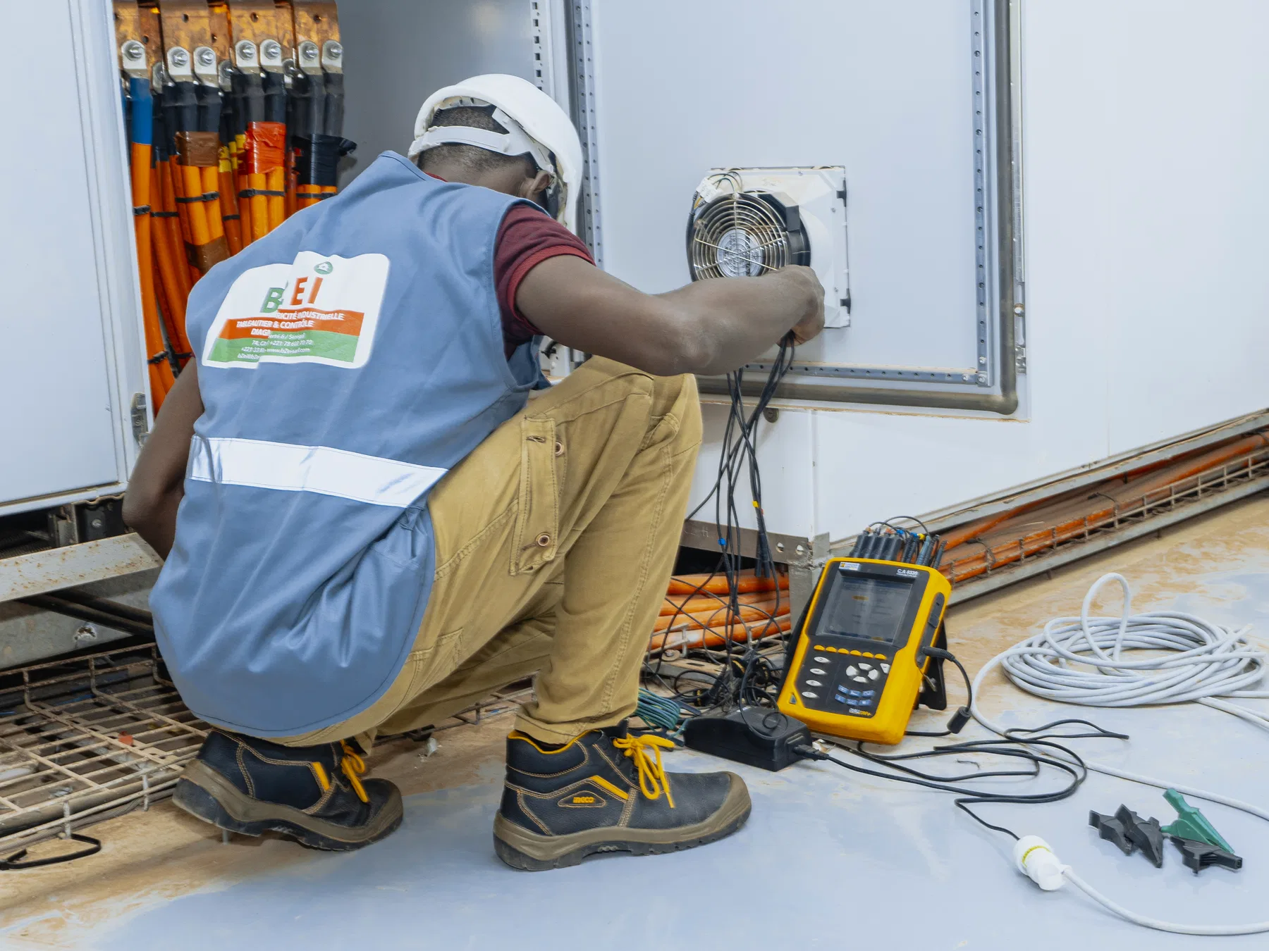 Cassis Equipments — armoires pour site minier - intervention technique B2EI